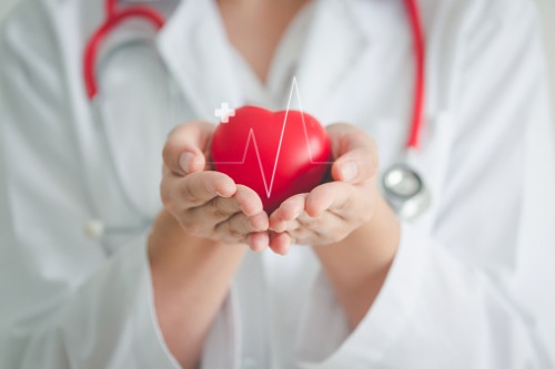 Qué es y qué sintomas tiene un soplo cardíaco – Adeslas Salud y Bienestar